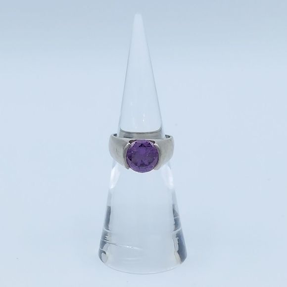 ‎Amethyst Ring - Picture 2 of 9